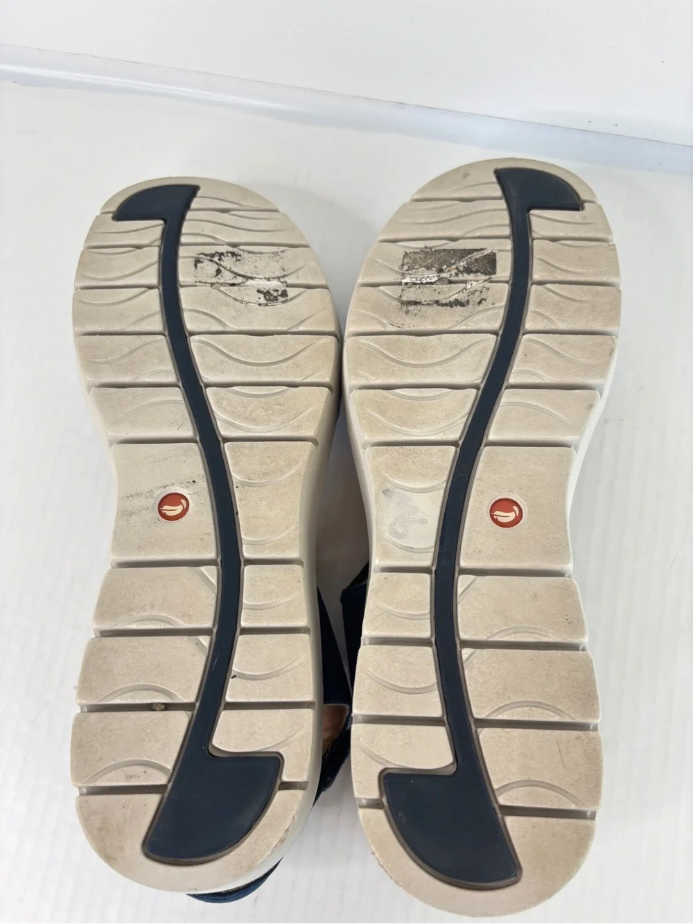 Clarks Un Karely Bay Slingback Comfort Sandals Sz 10 Ankle Strap Adjustable Navy